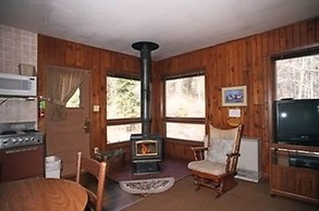 Cascade Lodge