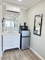 Sunshine Inn & Suites Venice, FL