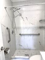 Sunshine Inn & Suites Venice, FL