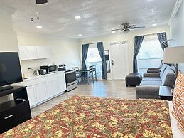 Sunshine Inn & Suites Venice, FL