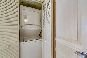 Watch Resort by Condo-World