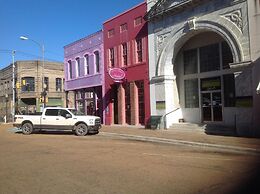 The Main Street Hotel