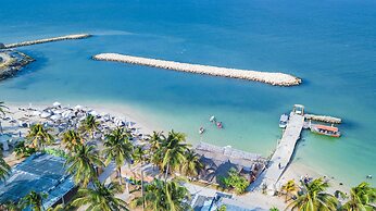 Palmarito Beach Hotel