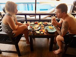 Sibaja Palms Sunset Beach Apartment