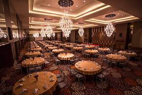 Subic Bay Travelers Hotel & Event Center