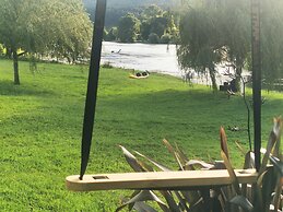 Hakarimata Lodge - Riverside Sanctuary