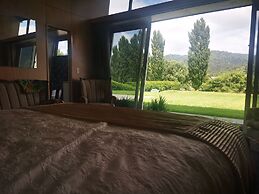 Hakarimata Lodge - Riverside Sanctuary