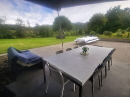 Hakarimata Lodge - Riverside Sanctuary