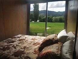 Hakarimata Lodge - Riverside Sanctuary