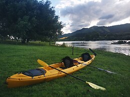 Hakarimata Lodge - Riverside Sanctuary