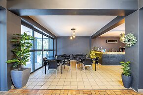 The N1 Hotel & Campsite Victoria Falls