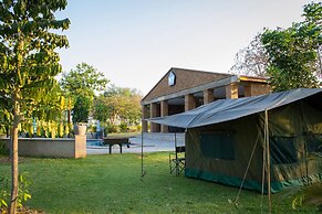 The N1 Hotel & Campsite Victoria Falls