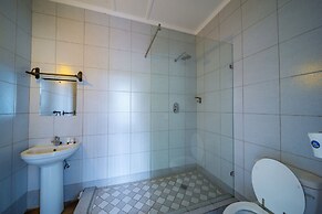 The N1 Hotel & Campsite Victoria Falls