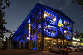 The N1 Hotel & Campsite Victoria Falls