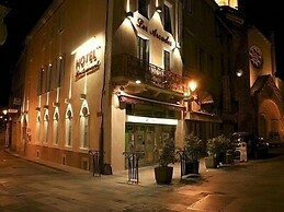 Hotel Les Arcades