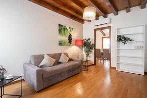 Design Palace Apartments