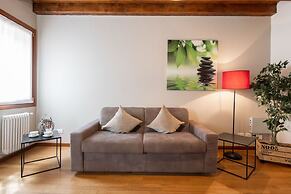 Design Palace Apartments