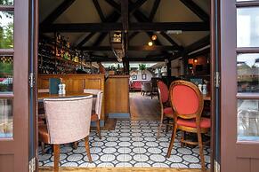 The Cromwell Arms