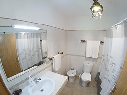 Inn Seventies Cheap & Chic