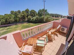 Inn Seventies Cheap & Chic