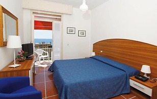 Hotel Mediterraneo