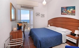 Hotel Mediterraneo
