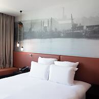 Pullman Liverpool