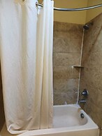 Westwood Inn by OYO Gonzales TX