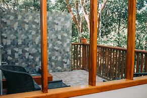 Mariposa Jungle Lodge