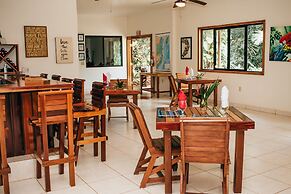 Mariposa Jungle Lodge