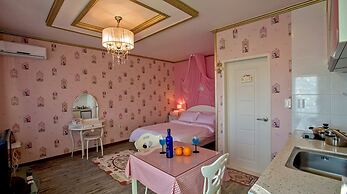 Afternoon of the Forest Pension