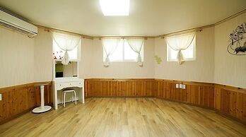 Afternoon of the Forest Pension