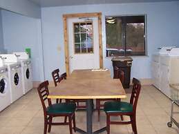 Wagon Wheel Restaurant Bar and Motel