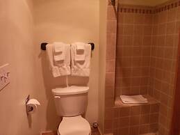 Wagon Wheel Restaurant Bar and Motel