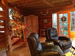 Handsome Dan's at Otter Point