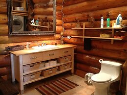 Handsome Dan's at Otter Point