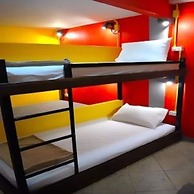 Baan Talay Guesthouse & Dormitory