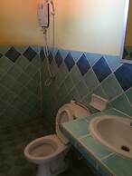 Baan Talay Guesthouse & Dormitory