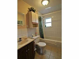 North Shore Cottages