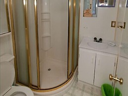 North Shore Cottages