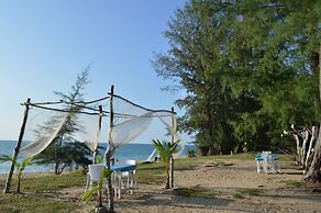 Micky Monkey Beach Hotel Phuket Maikhao Thailand