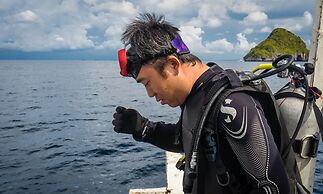 Thresher Cove Dive Resort