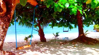 Thresher Cove Dive Resort