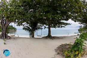 Thresher Cove Dive Resort