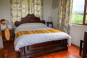 Hostal Colibrí Aeropuerto - Hostel