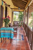 Hostal Colibrí Aeropuerto - Hostel
