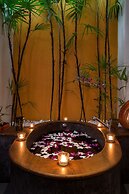Sri Sharavi Beach Villas & Spa