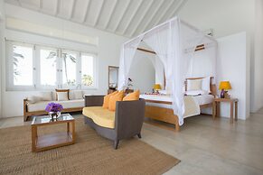Sri Sharavi Beach Villas & Spa