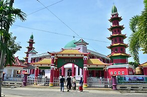 Emilia Hotel by Amazing