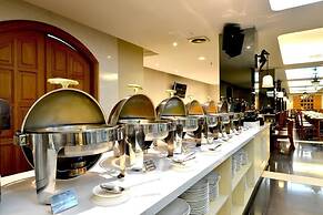 Emilia Hotel by Amazing